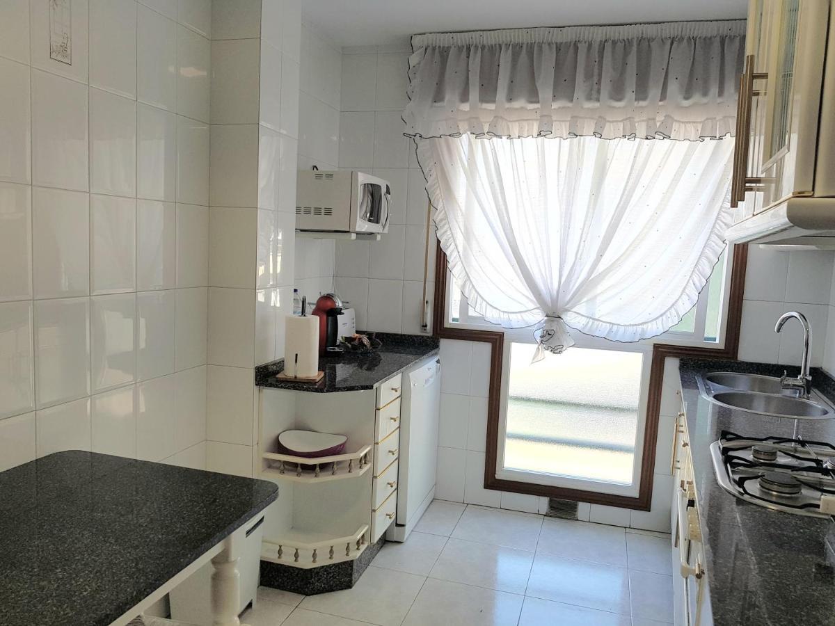 Piso Amplio En El Centro De Vilagarcia De Arousa Ngoại thất bức ảnh