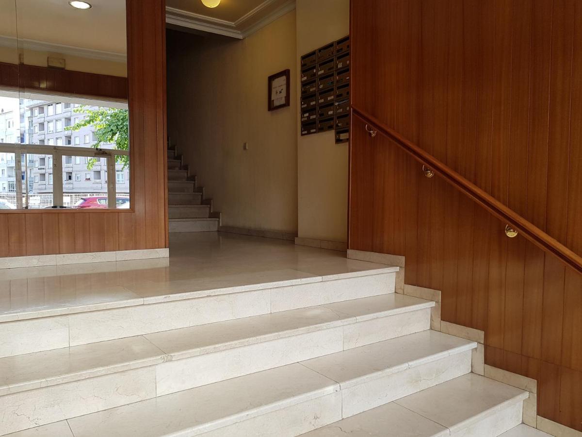 Piso Amplio En El Centro De Vilagarcia De Arousa Ngoại thất bức ảnh